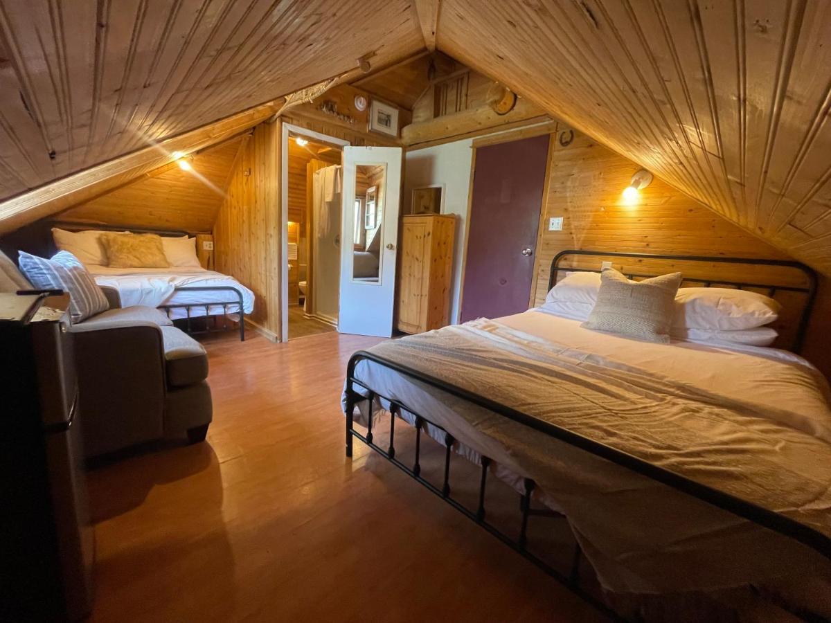 Three Peaks Banff Villa Luaran gambar