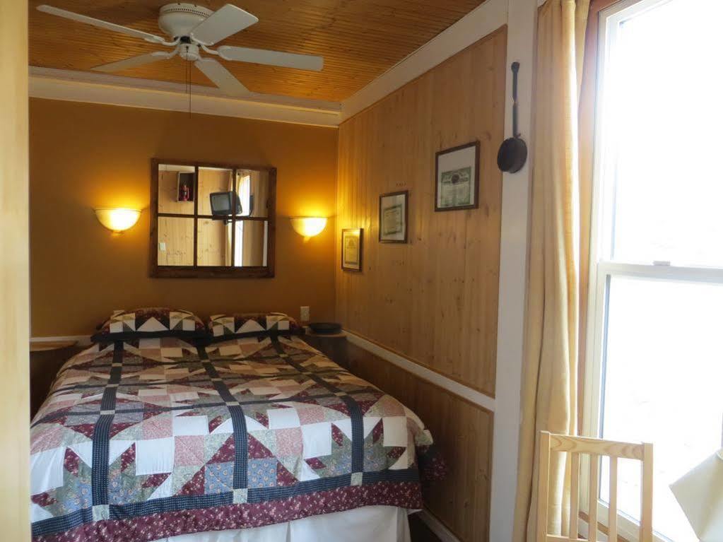 Three Peaks Banff Villa Luaran gambar